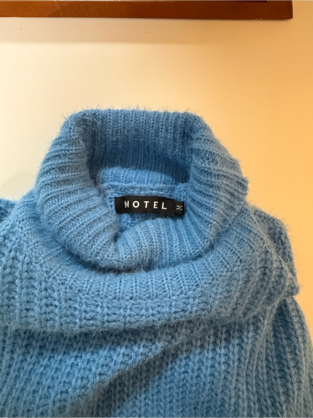 Motel Rocks Mada Blue Oversized Turtleneck Knit Sweater M - Picture 7 of 7